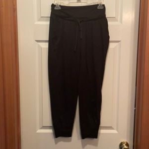 Old navy active pants, small